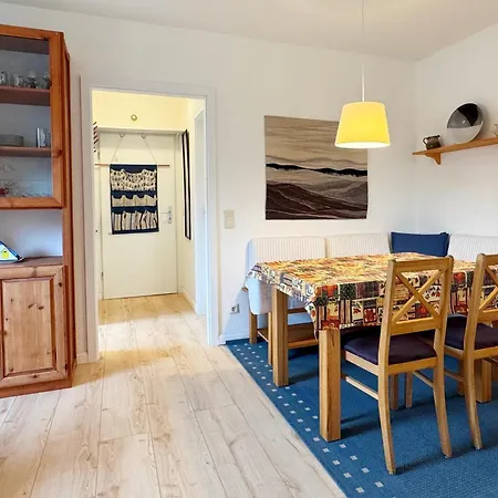 Feriennest Mit Terasse Lägenhet