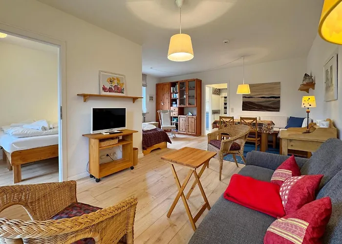 Feriennest Mit Terasse *