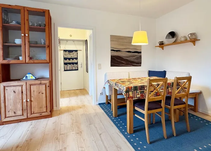 Feriennest Mit Terasse Lägenhet