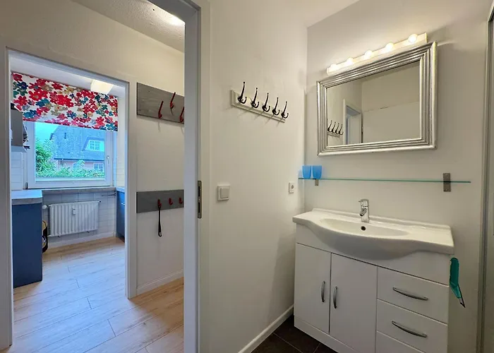 Feriennest Mit Terasse Lägenhet